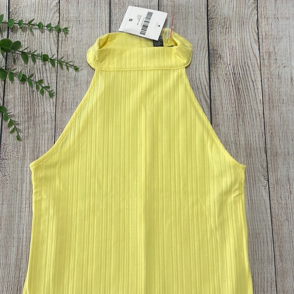 🌸 Clearance! 🌸 Yellow High Neck Body-con Mini Dress Size S - Picture 3 of 10